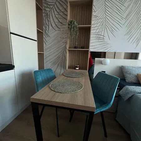 Новая Квартира У Моря Apartment